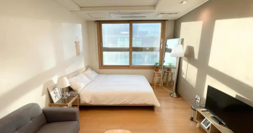image for article 12 Airbnb Murah Di Seoul, Korea Selatan Yang Strategis Dan Di Bawah 1 Juta