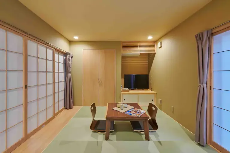 Penginapan airbnb Osaka Jepang