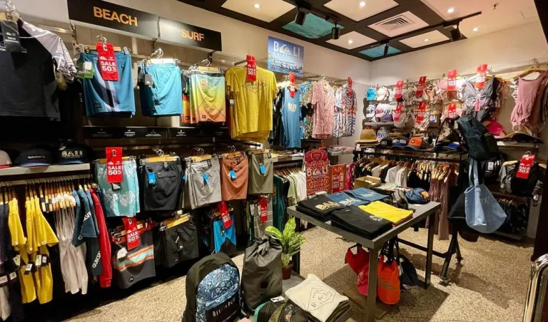 Wisata Nusa DuaInstagram Sejoli Beachwear Outlets