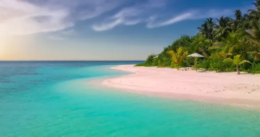 image for article Pantai Nihiwatu Sumba Masuk Daftar Pantai Terbaik Di Dunia Versi Telegraph