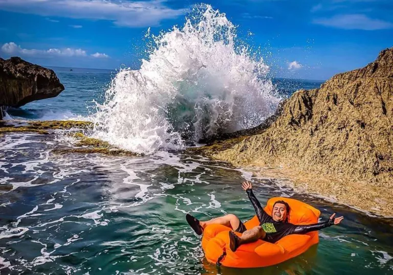 pantai tulungagungInstagram Radhen Hanif