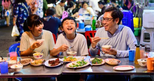 image for article Restoran Halal dan Murah di Singapura Favorit Para Backpacker