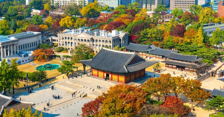 Wisata musim gugur Seoul Deoksugung Doldam-gil