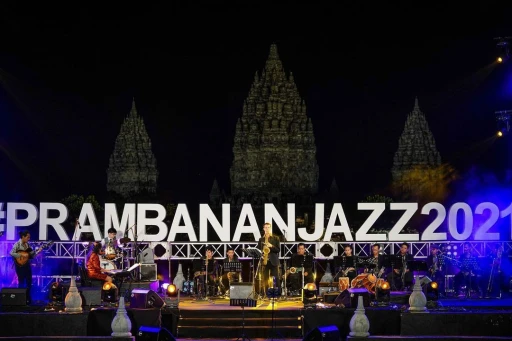 image for article Prambanan Jazz Festival 2022: Harga Tiket, Daftar Line Up, Dan Rekomendasi Penginapan