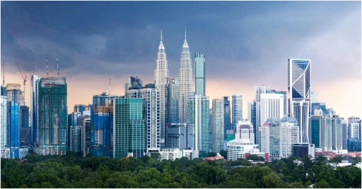 image for article Perbatasan Malaysia Dibuka Untuk Wisata Mulai 1 April 2022
