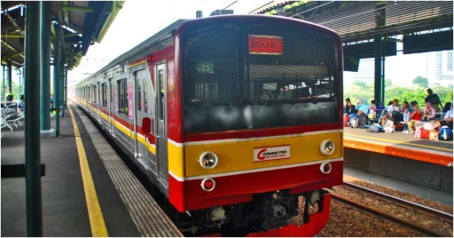 image for article Syarat Naik Kereta Api Terbaru 2022, Ini Ketentuan Yang Harus Dipenuhi Semua Calon Penumpang!