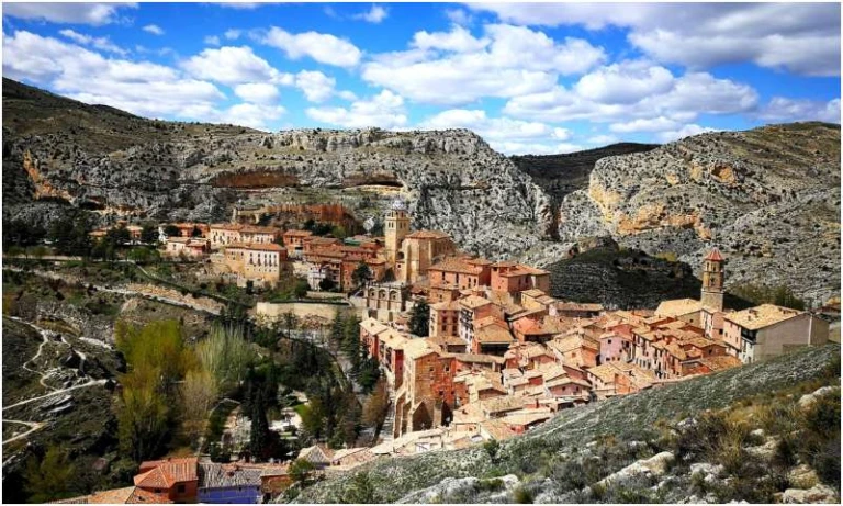 Albarricin, tempat tersembunyi di spanyol