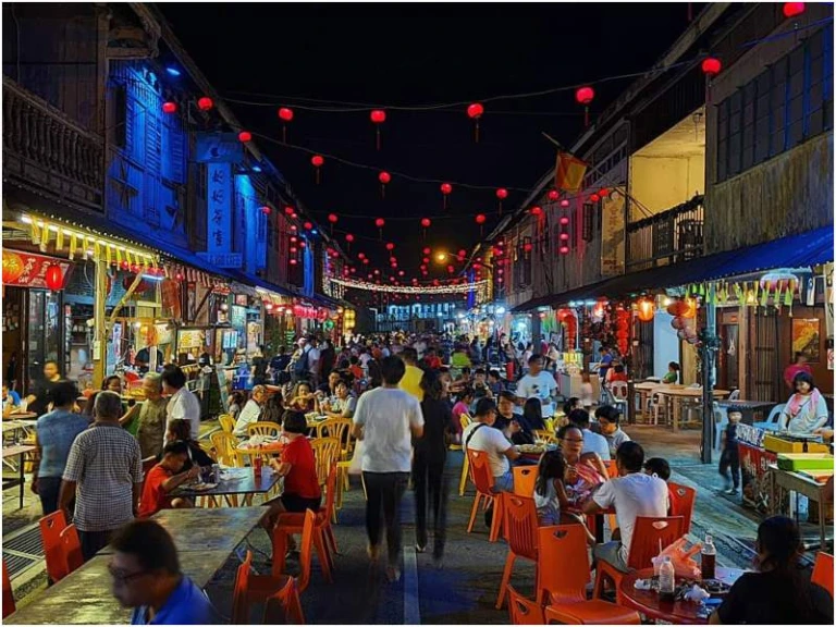Siniawan Night Market | tempat wisata di Kuching