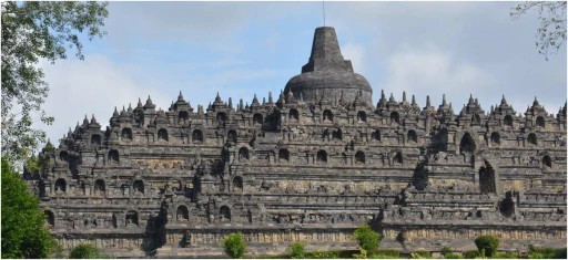 image for article Candi Borobudur Dibuka Lagi Untuk Wisatawan Mulai Juni 2020