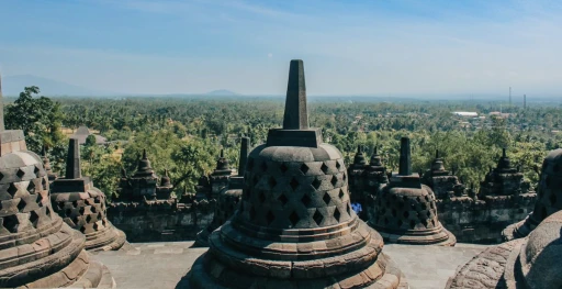 image for article Lantai 9 Dan 10 Candi Borobudur Ditutup Untuk Umum