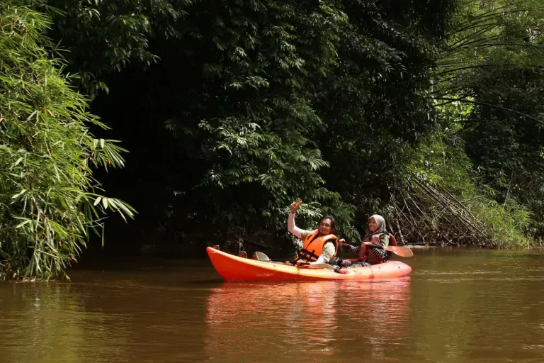 Semadang Kayaking