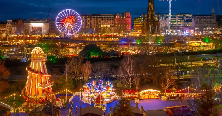 Christmas market Eropa - Edinburgh Christmas Market