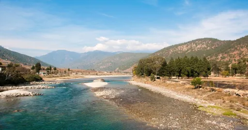 image for article Wisata Bhutan, Bertualang Ke Negara Yang Penuh Kebahagiaan