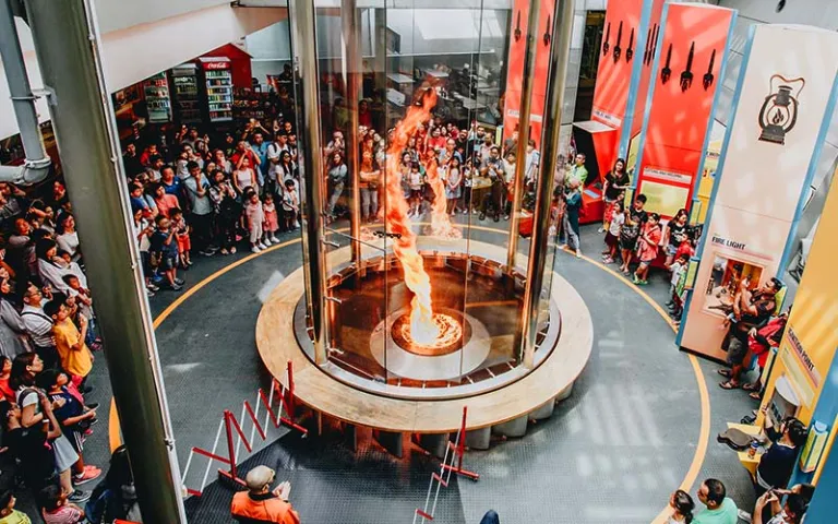 Science Centre Singapore - Fire Tornado Show