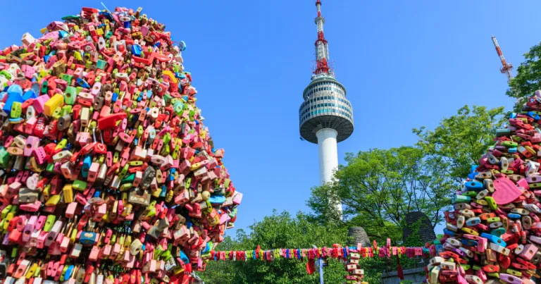 Wisata musim dingin Seoul - Namsan Seoul Tower