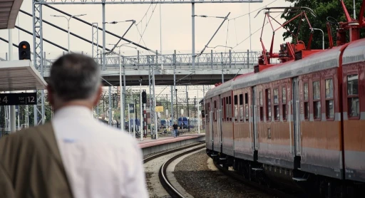 image for article Tarif Otomatis Kereta Api Mulai Diberlakukan Pada 2020