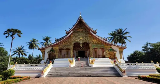 image for article Luang Prabang Dan Beragam Aktivitas Wisata Yang Bisa Dilakukan