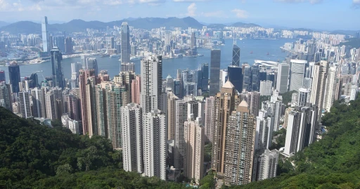 image for article Amankah Liburan Ke Hong Kong? Ini Tips Yang Harus Diketahui Untuk Wisata Nyaman