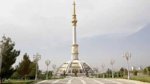 image for article Turkmenistan Membuka Negaranya Untuk Pariwisata, Mempermudah Wisatawan Untuk Berkunjung