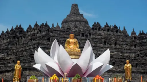 image for article Rekomendasi Penginapan Nyaman Dekat Borobudur Saat Waisak
