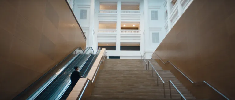 Lokasi Syuting Jin BTS Singapura - National Gallery Singapore