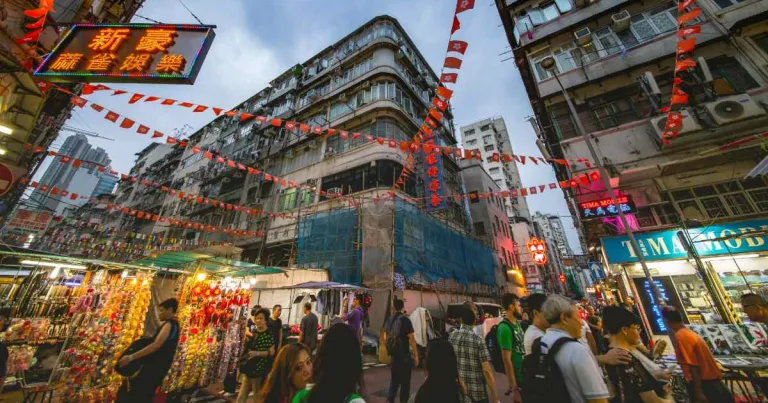 Pasar Malam Di Taipei, Banyak Kuliner Menarik Untuk Dicoba