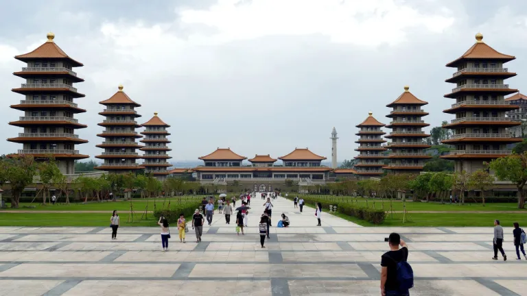 Wisata Kaohsiung Taiwan - Fo Guang Shan