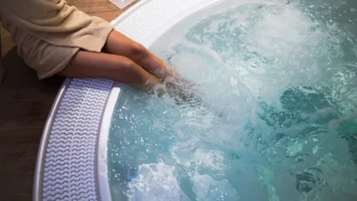 image for article Hotel di Jakarta dengan Private Jacuzzi: Destinasi Ideal untuk Melepas Penat!