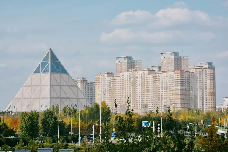 Wisata Astana, Kazakhstan - Palace of Peace and Reconciliation