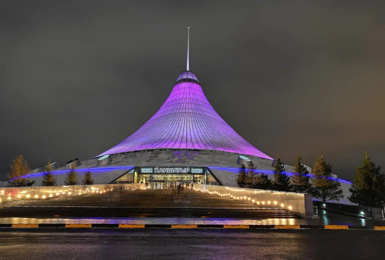 Wisata Astana, Kazakhstan - Khan Shatyr Entertainment Center