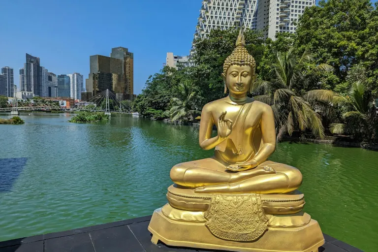Wisata Kolombo, Sri Lanka - Seema Malaka Temple