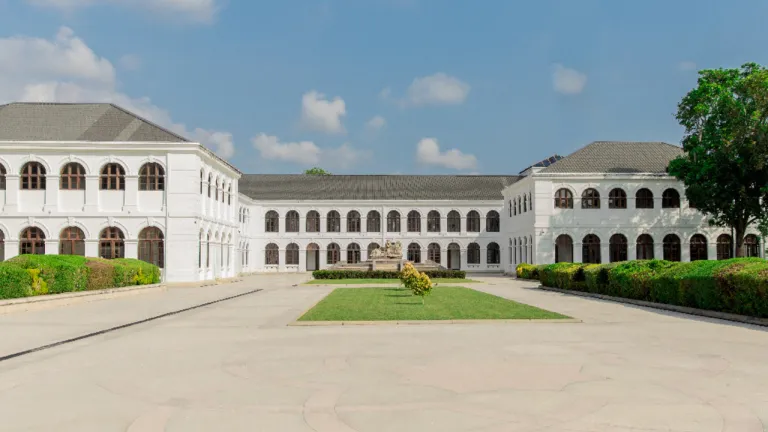 Wisata Kolombo, Sri Lanka - Arcade Independence Square