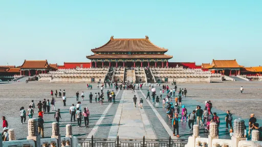 image for article 20 Aplikasi Yang Harus Kamu Install Untuk Liburan ke China