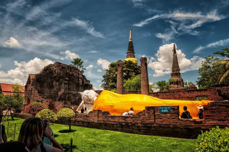 Wisata Ayutthaya Thailand - Wat Yai Chai Mongkhol