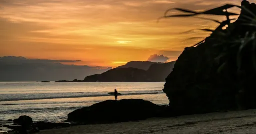 image for article 14 Destinasi Wisata Di Lombok Untuk Liburan Keluarga Penuh Sensasi