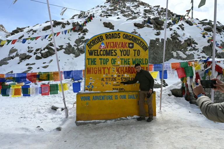 Wisata Ladakh, India - Khardung La