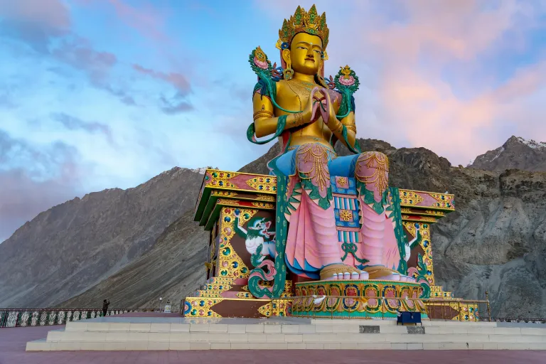 Wisata Ladakh, India - Diskit Gompa