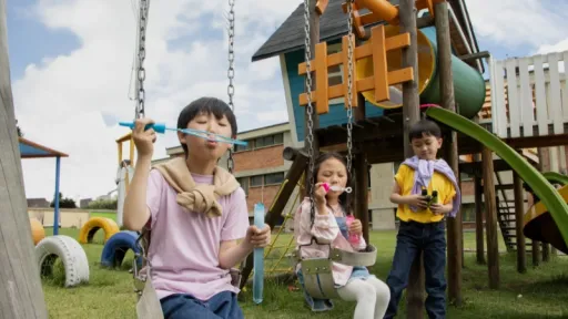 image for article Rekomendasi Tempat Kids Friendly di Osaka untuk Liburan Keluarga