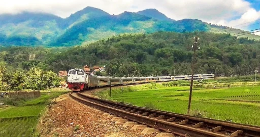 image for article PT KAI Luncurkan KA Pangandaran Dengan Rute Jakarta-Bandung-Banjar