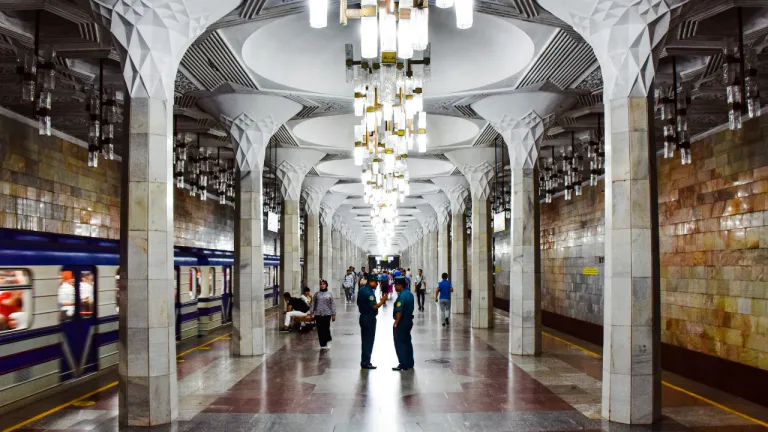 Wisata Tashkent, Uzbekistan - Tashkent Metro