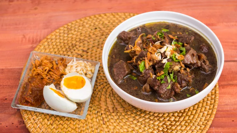 Tempat Makan Kuliner Legendaris Malang - Warung Lama H. Ridwan
