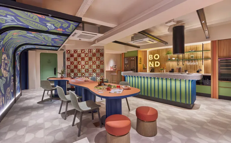 Hotel Instagramable Singapura - lyf Bugis Singapore managed by The Ascott Limited