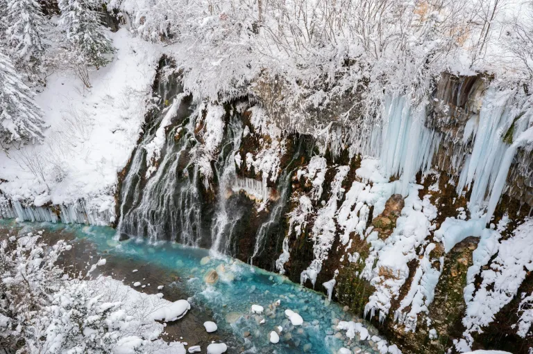 Wisata Musim Dingin Hokkaido, Jepang - Shirahige Waterfall