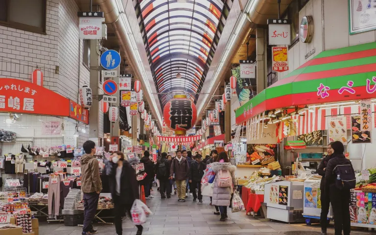 Wisata Musim Dingin Osaka, Jepang - Kuromon Ichiba Market