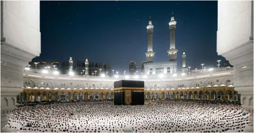 image for article Umrah + Liburan, Ini Tempat Wisata Di Mekkah Dan Madinah Yang Bisa Dituju