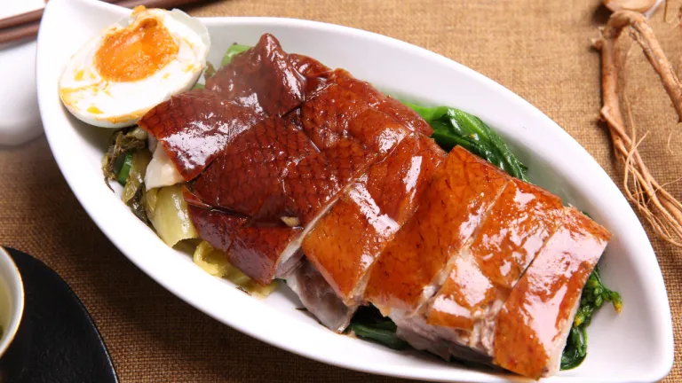 Kuliner Halal Lau Pa Sat, Singapura - Enak Sedap Nasi Kahwin