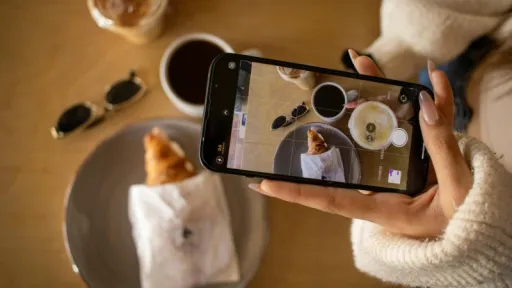 image for article Panduan Kuliner Viral di Seoul: Mana yang Enak untuk Kamu Coba 