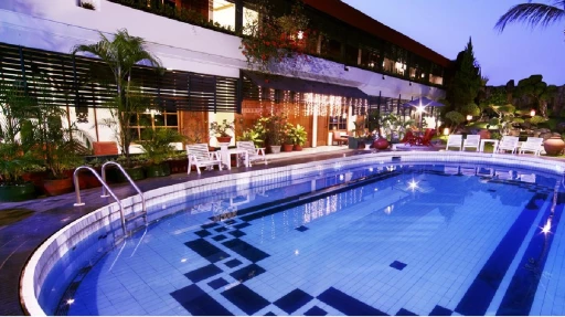 image for article 6 Hotel Murah Di Malioboro Jogja Dengan Kolam Renang Untuk Liburan Budget Kamu