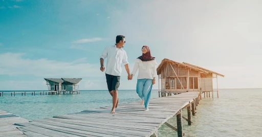 image for article 10 Tempat Romantis Di Indonesia Untuk Menikmati Bulan Madu