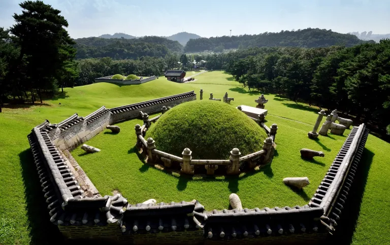 Wisata di Goyang, Korea Selatan - Goyang West Five Royal Tombs